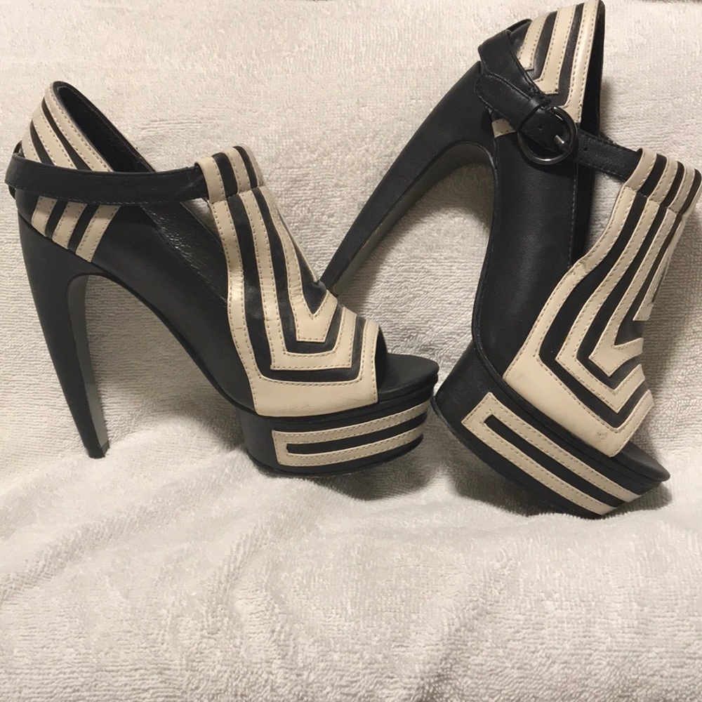 Grey City striped McKay pumps